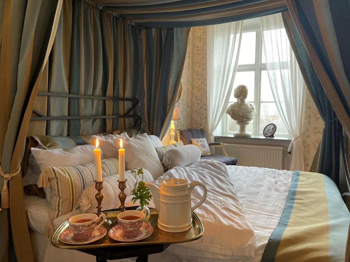Naeaes Slott Guest House Floda  Ngoại thất bức ảnh