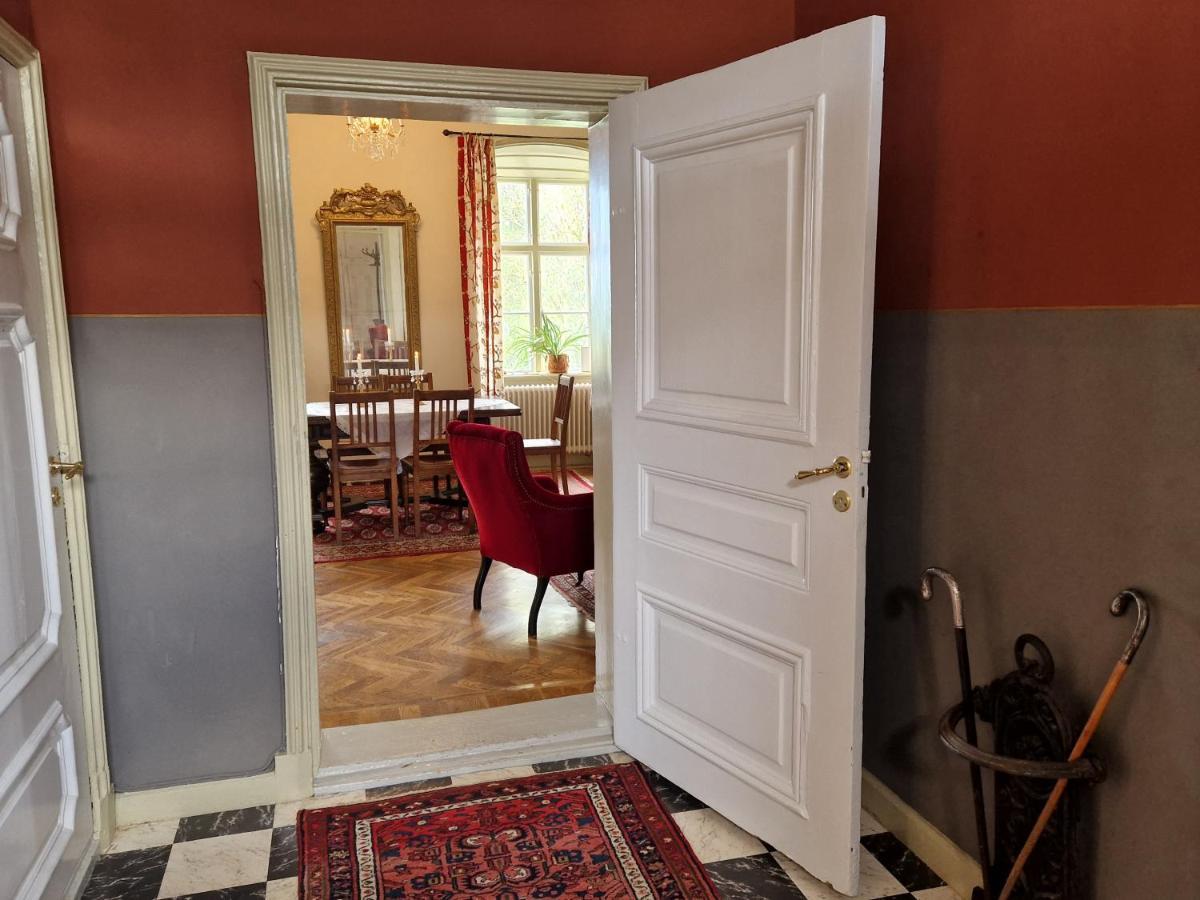 Naeaes Slott Guest House Floda  Ngoại thất bức ảnh