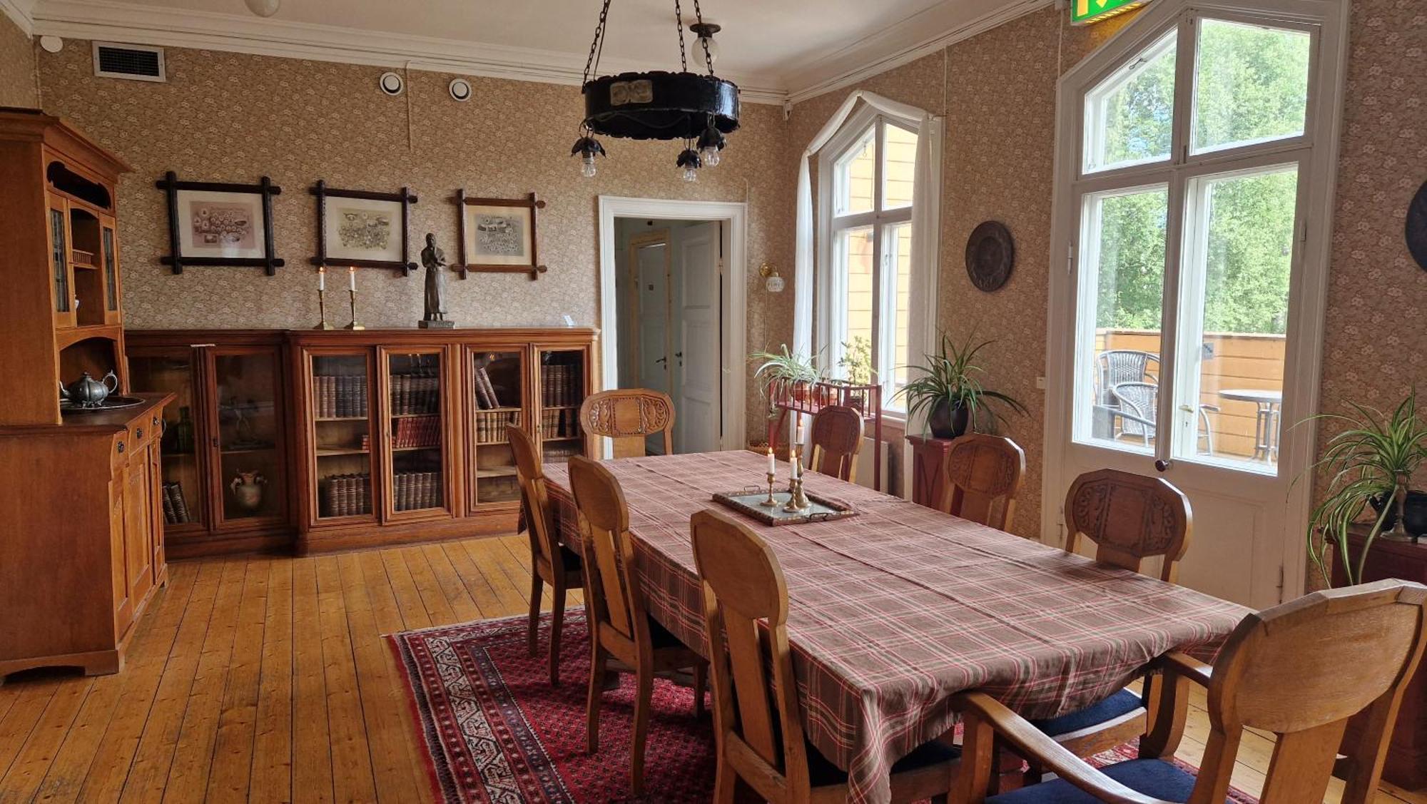 Naeaes Slott Guest House Floda  Ngoại thất bức ảnh